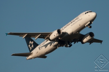 ZK-OJH (2257) 2004 Airbus A320-232