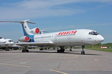 RA-85832 (92A-908) 1992 Tupolev Tu-154M