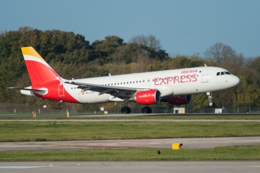 EC-JFH (2104) 2003 Airbus A320-214