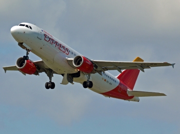 EC-JFH (2104) 2003 Airbus A320-214