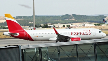 EC-LUS (5501) 2013 Airbus A320-216(WL)