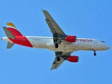 EC-MCB, (cn 1125), Airbus A320-214