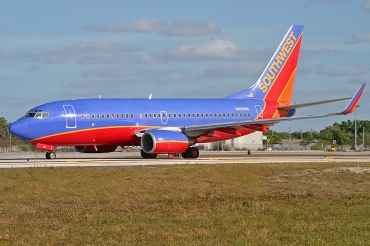 N460WN(32464) 2004 Boeing 737-7H4(WL)