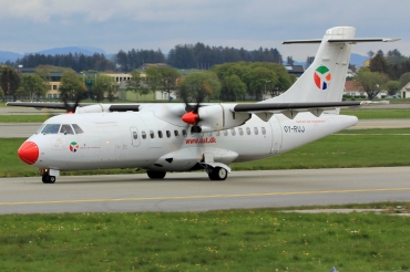 OY-RUJ (497) 1996 ATR-42-500