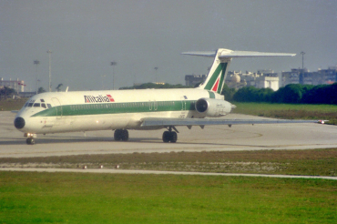I-DATD (53223) 1994 McDonnell Douglas MD-82