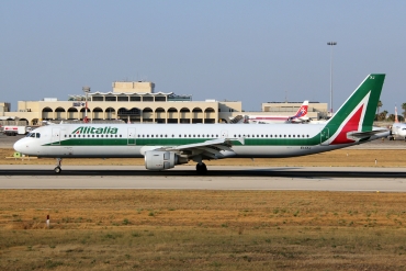 EI-IXJ (959) 1999 Airbus A321-112