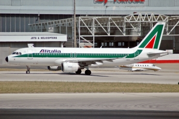 I-BIKG (1480) 2001 Airbus A320-214