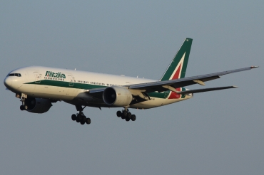 EI-ISO, (cn 32857), Boeing 777-243(ER)