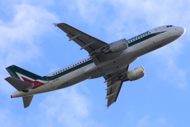 EI-DTL (4108) 2009 Airbus A320-216
