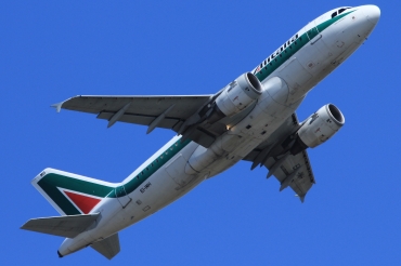 EI-IMH (2101) 2004 Airbus A319-112