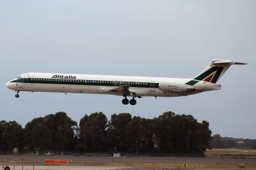 I-DANU (cn 53204) McDonnell Douglas MD-82