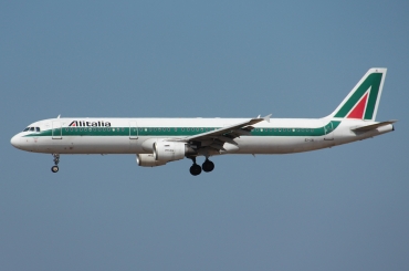 EI-IXI, (cn 0494), Airbus A321-112