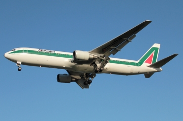 I-DEIG (cn 27918) Boeing 767-33AER