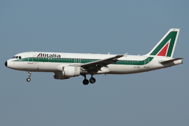 EI-IKB (1226) 2000 Airbus A320-214