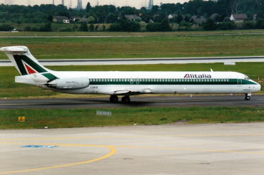 I-DATG (53225) 1994 McDonnell Douglas MD-82