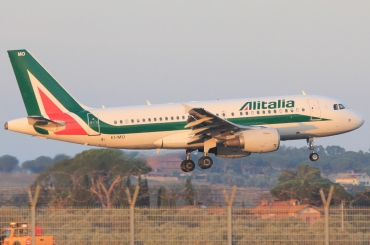 EI-IMO (1770) 2002 Airbus A319-112