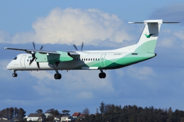 LN-RDY (4062) 2001 Bombardier Dash 8-Q402