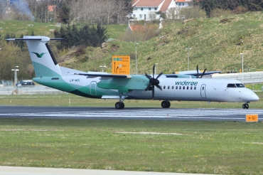 LN-WDL (4392) 2011 Bombardier Dash 8-Q402