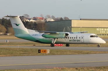 LN-WFH (238) 1990 DeHavilland Canada DHC-8-311 Dash 8