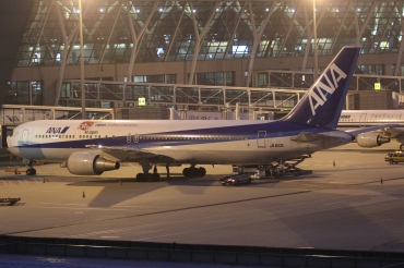 JA610A (cn 32979) Boeing 767-381ER