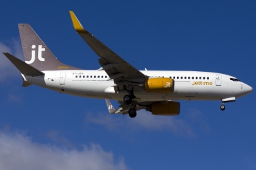 OY-JTU (28010) 1999 Boeing 737-7L9(WL)