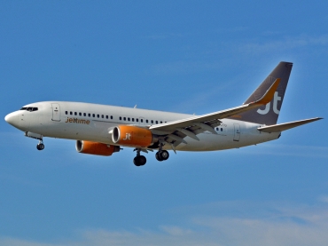 OY-JTU (28010) 1999 Boeing 737-7L9(WL)