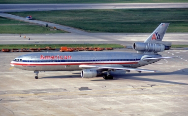 N103AA (46503) 1971 McDonnell Douglas DC-10-10