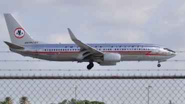 N905NN (cn 31156) Boeing 737-823