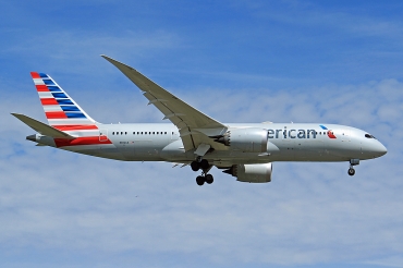 N812AA (cn 40630) Boeing 787-8