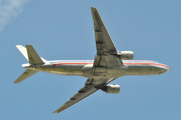 N774AN · Boeing 777-223/ER · LHR / EGLL
