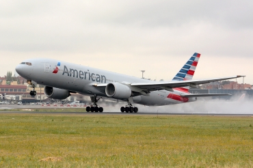 N762AN (31479) 2002 Boeing 777-223(ER)