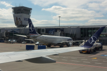 SP-LNE (19000583) Embraer 190-200LR