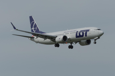 SP-LVM (65187) 2022 Boeing 737-8 MAX