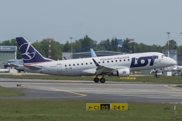 SP-LIR (17000340) Embraer ERJ-175STD