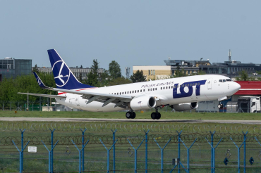 SP-LWD (32802) 2005 Boeing 737-89P(WL)