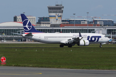 SP-LVC (43347) 2018 Boeing 737-8 MAX