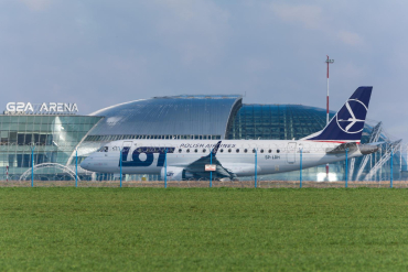 SP-LDH (17000069) Embraer 170-100LR