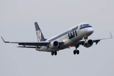 SP-LIE (17000153) Embraer 170-200LR