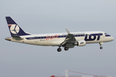 SP-LII (17000290) Embraer 170-200LR
