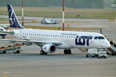 SP-LNE (19000583) Embraer 190-200LR