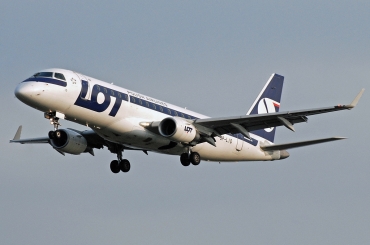 SP-LID (17000136) Embraer 170-200STD