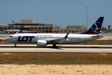 SP-LVQ (43975) 2019 Boeing 737-8 MAX