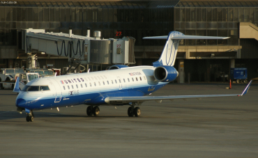 N740SK (10196) 2005 Bombardier CRJ-701