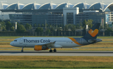 OO-TCT (1402) 2001 Airbus A320-212