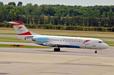 OE-LFJ (cn 11532) Fokker 70