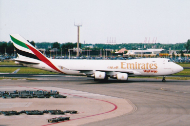 N408MC (29261) 1998 Boeing 747-47UF