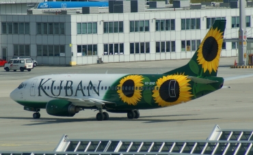 VQ-BHD (41221) 1995 Boeing 737-8LJ