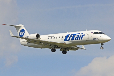 VQ-BGI (7119) 1996 Bombardier CRJ-200 LR