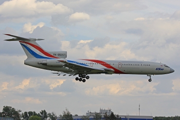 RA-85057 (cn 07A1001) Tupolev Tu-154M