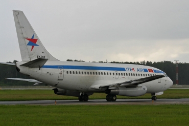 EX-009 (22088) 1980 Boeing 737-219
